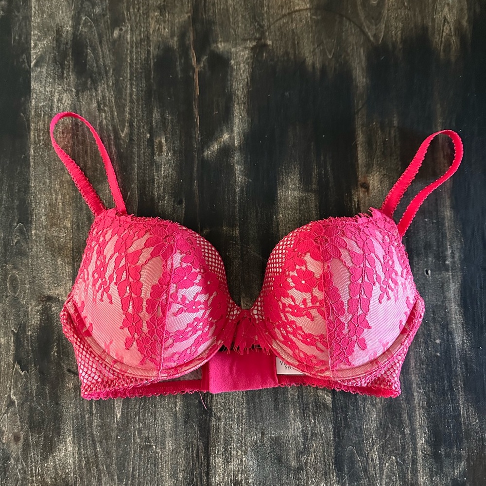 Victoria's Secret Dream Angels Lace push-up Bra